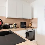Wonderfull Studio For 2 - Very Close To Huge Parc